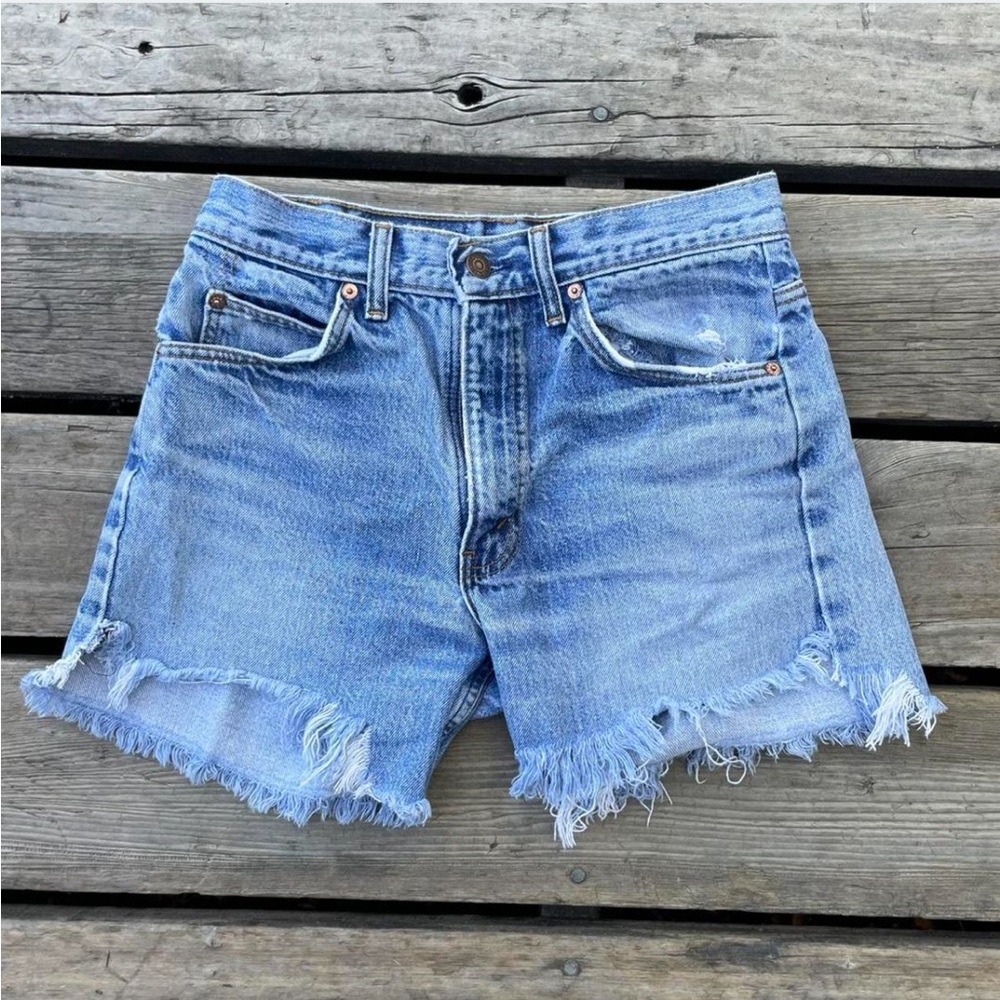 Vintage Levi's Light Blue Distressed Denim Jean Shorts 70s